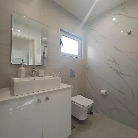 Apartament Ionian Avra