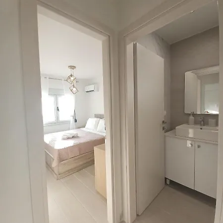 Ionian Avra Апартаменты