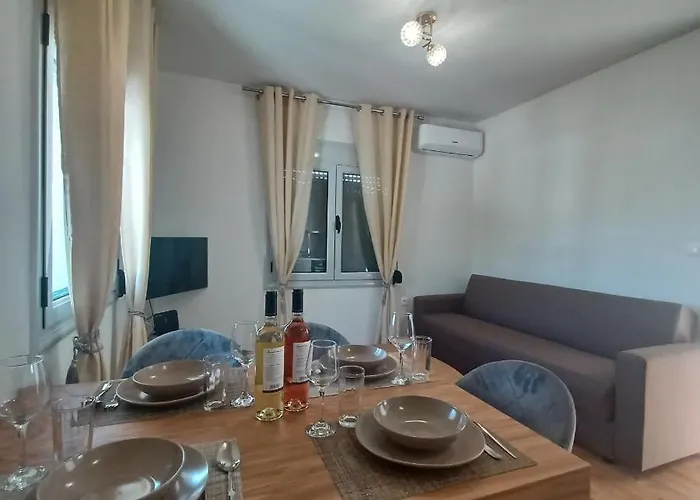 Ionian Avra Athánion